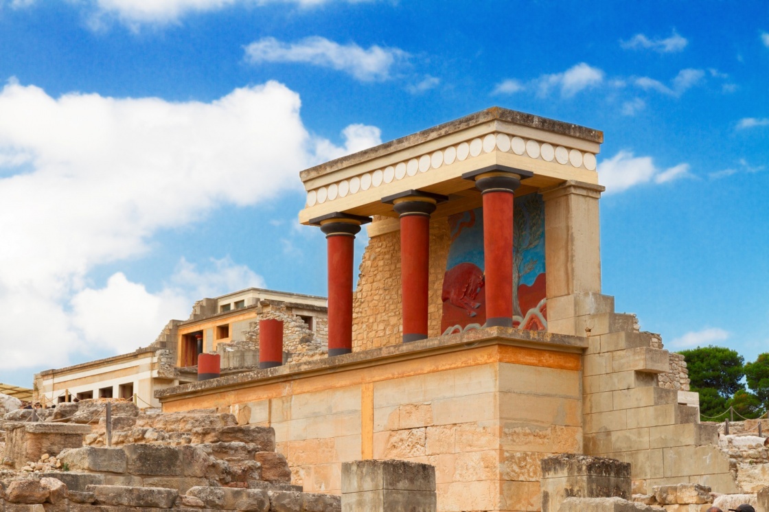 'ancient ruines of famouse Knossos palace at Crete, Greece' - Kreta